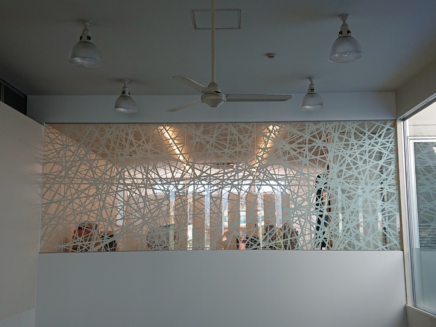 オリジナルガラスフィルムの製作 株式会社 双葉店飾社